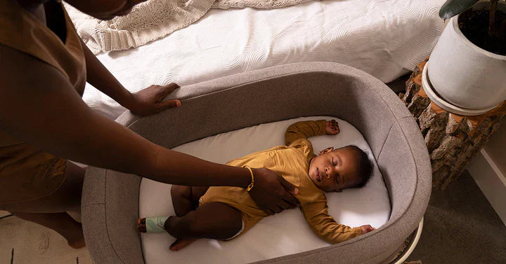 Baby schläft nicht: Ursachen und Tipps für ruhigere Nächte