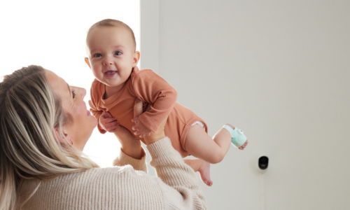 Schlafrhythmus von Neugeborenen: Wann und wie Babys ihren Schlaf finden